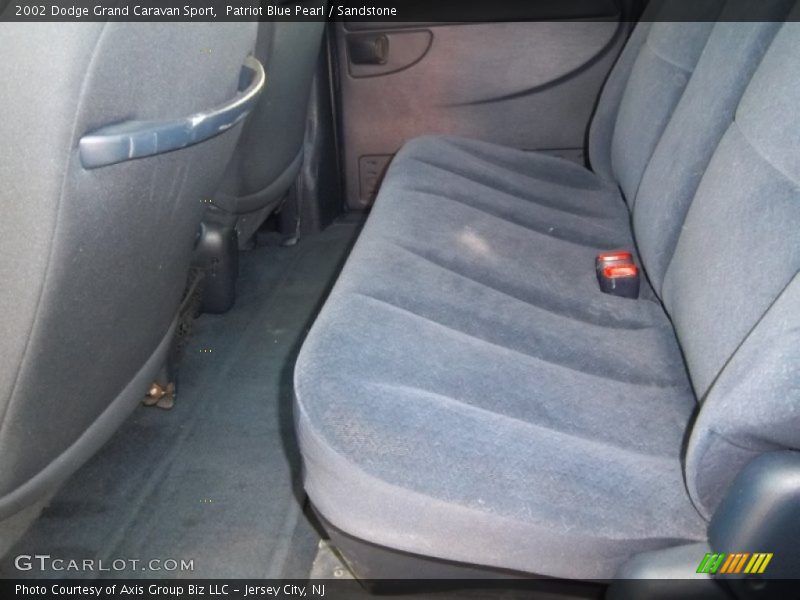 Patriot Blue Pearl / Sandstone 2002 Dodge Grand Caravan Sport