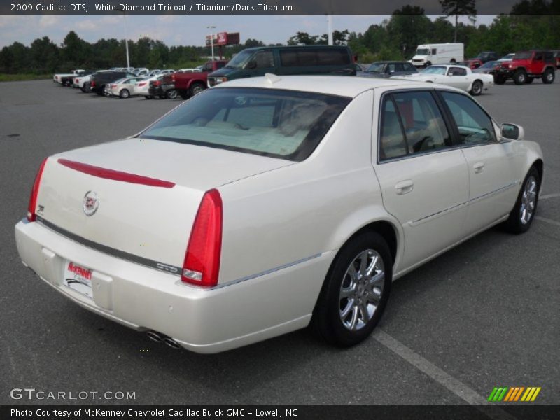 White Diamond Tricoat / Titanium/Dark Titanium 2009 Cadillac DTS