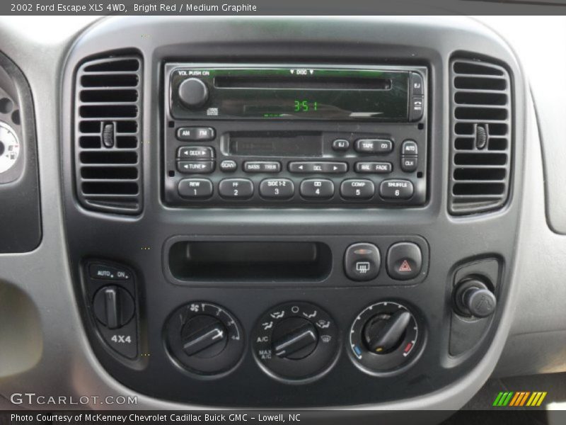Controls of 2002 Escape XLS 4WD