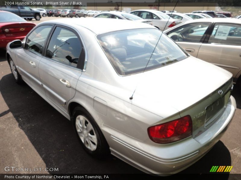 Brilliant Silver / Black 2004 Hyundai Sonata