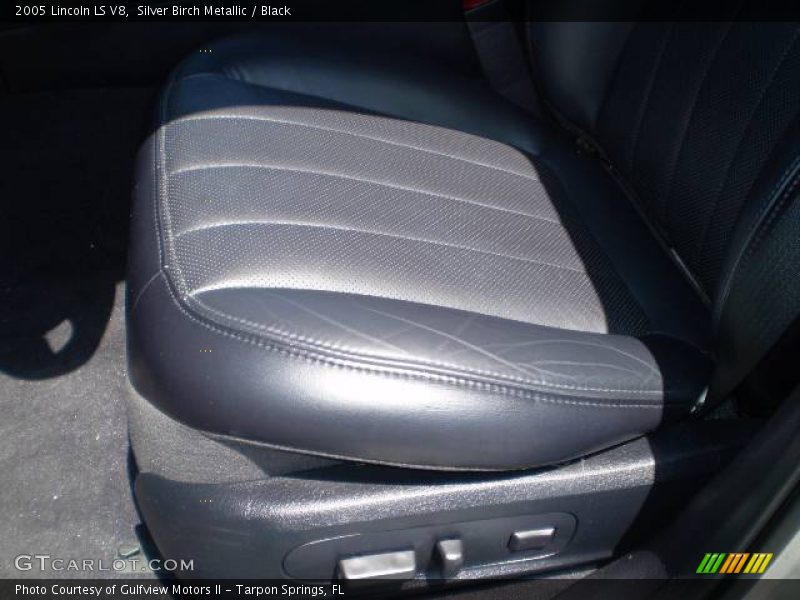 Silver Birch Metallic / Black 2005 Lincoln LS V8