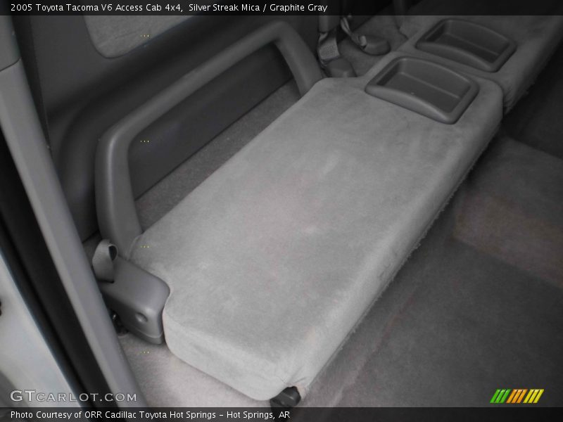 Silver Streak Mica / Graphite Gray 2005 Toyota Tacoma V6 Access Cab 4x4