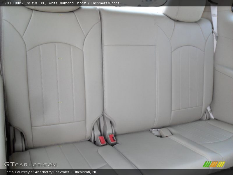 White Diamond Tricoat / Cashmere/Cocoa 2010 Buick Enclave CXL