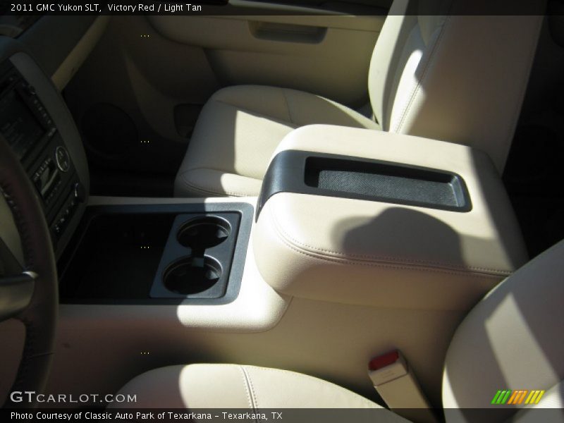 Victory Red / Light Tan 2011 GMC Yukon SLT