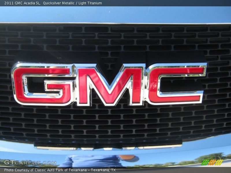 Quicksilver Metallic / Light Titanium 2011 GMC Acadia SL
