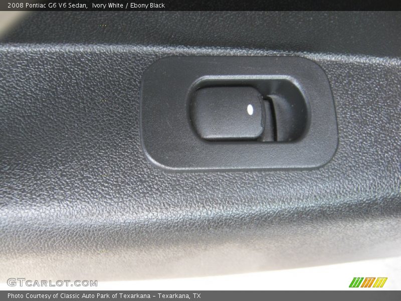 Ivory White / Ebony Black 2008 Pontiac G6 V6 Sedan