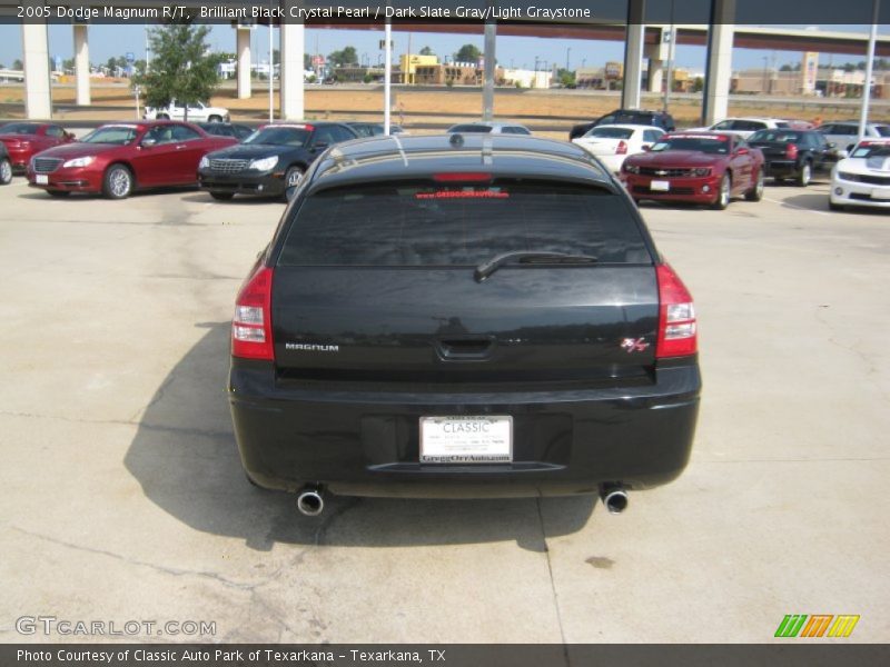 Brilliant Black Crystal Pearl / Dark Slate Gray/Light Graystone 2005 Dodge Magnum R/T