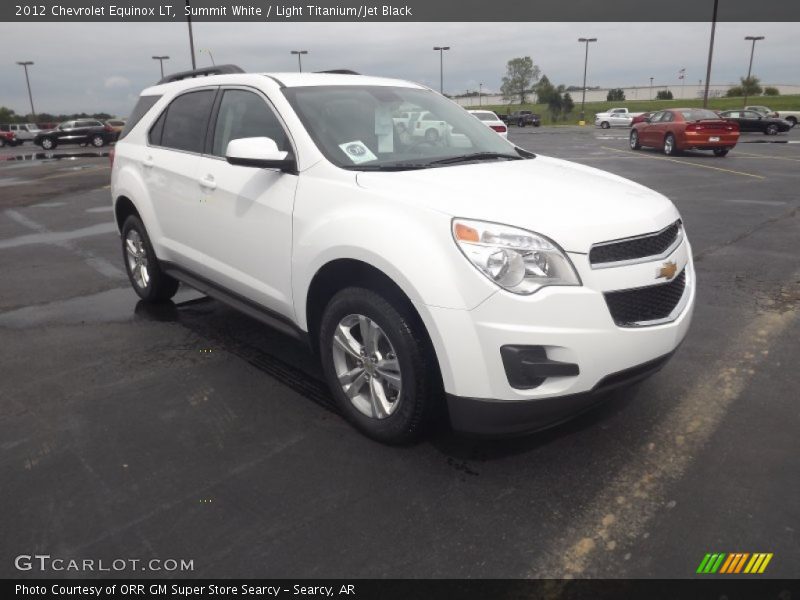 Front 3/4 View of 2012 Equinox LT
