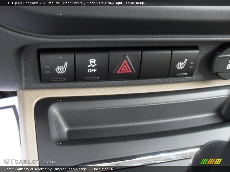 Bright White / Dark Slate Gray/Light Pebble Beige 2011 Jeep Compass 2.4 Latitude