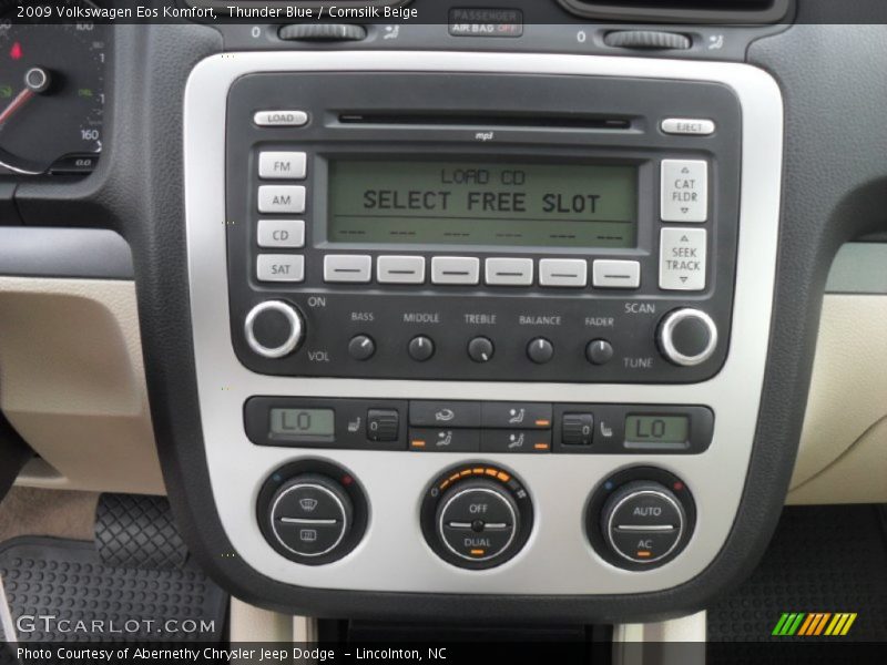 Thunder Blue / Cornsilk Beige 2009 Volkswagen Eos Komfort