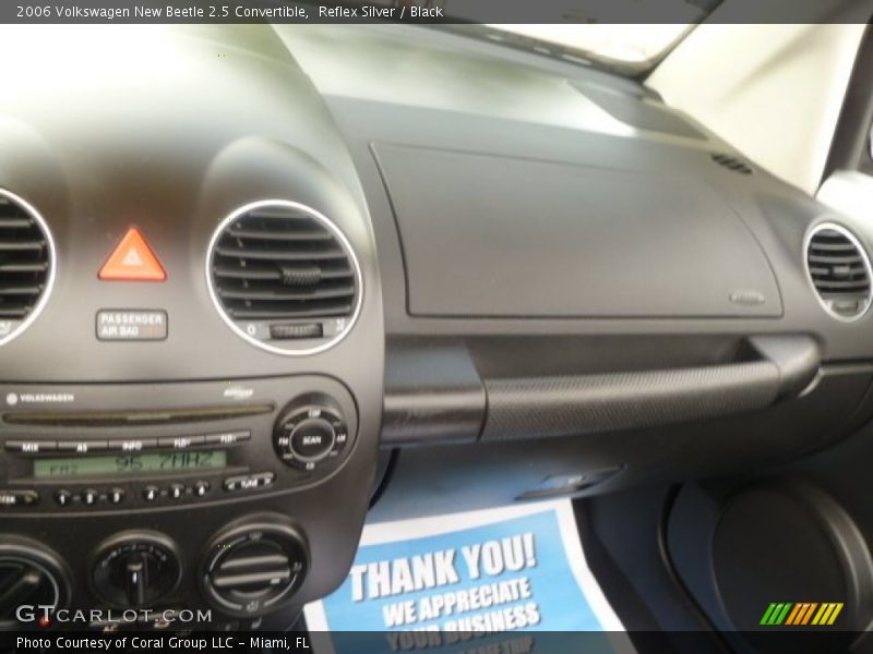 Reflex Silver / Black 2006 Volkswagen New Beetle 2.5 Convertible