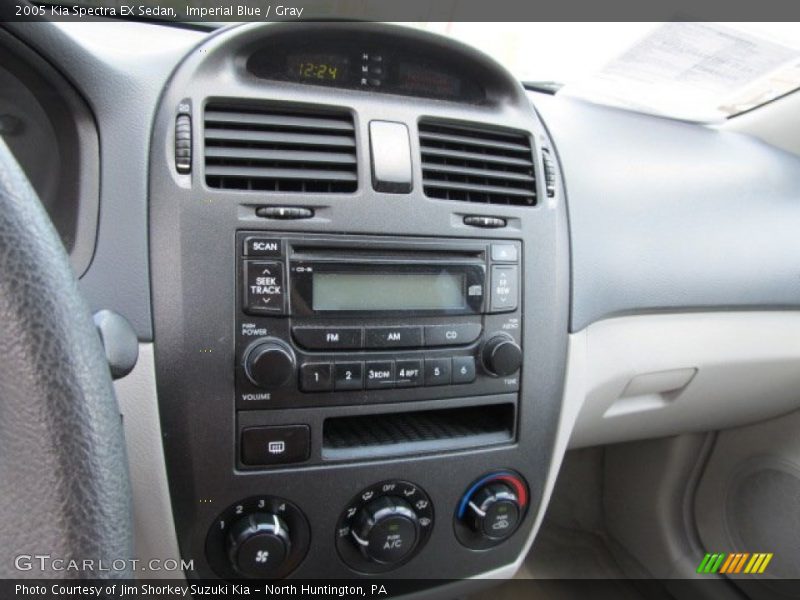 Controls of 2005 Spectra EX Sedan