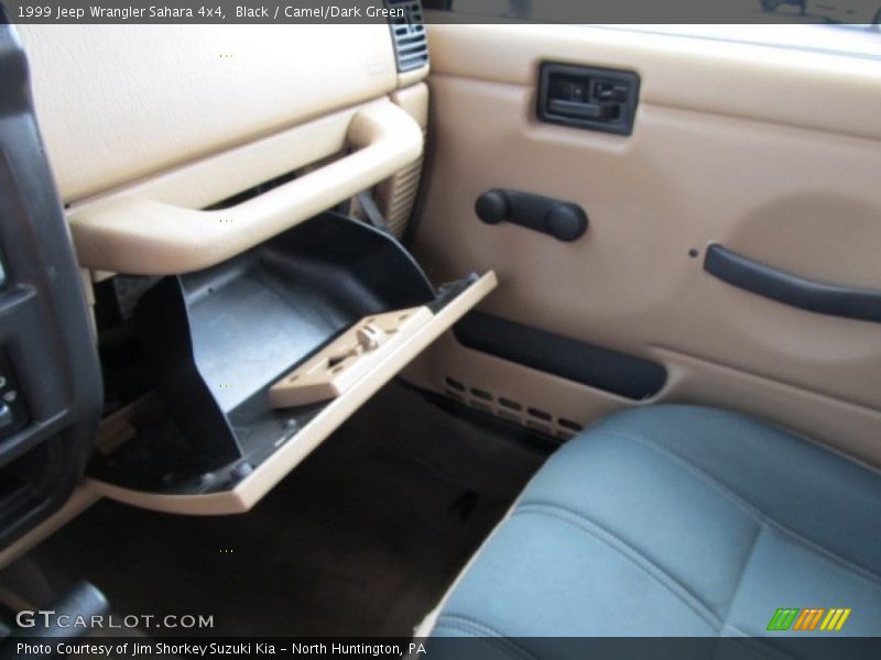 Black / Camel/Dark Green 1999 Jeep Wrangler Sahara 4x4