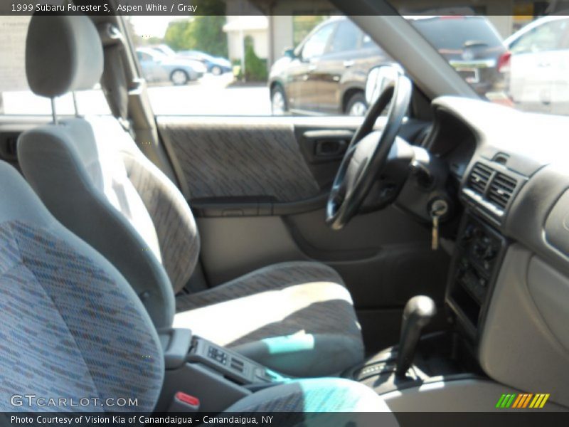 Aspen White / Gray 1999 Subaru Forester S