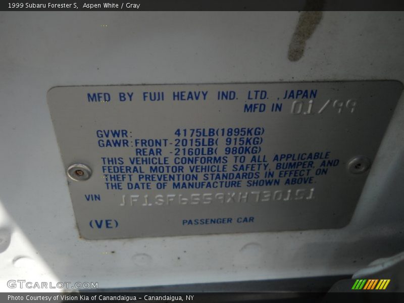 Aspen White / Gray 1999 Subaru Forester S