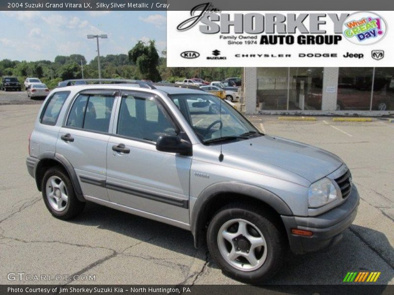 Silky Silver Metallic / Gray 2004 Suzuki Grand Vitara LX