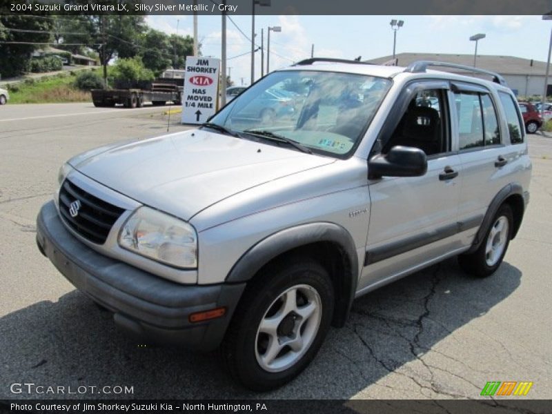 Silky Silver Metallic / Gray 2004 Suzuki Grand Vitara LX