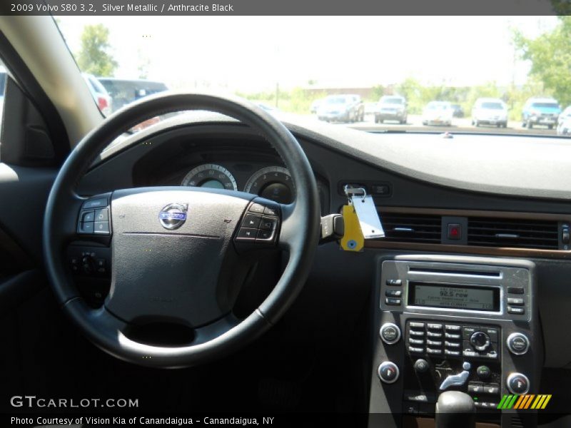 Silver Metallic / Anthracite Black 2009 Volvo S80 3.2