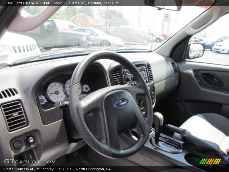 Sonic Blue Metallic / Medium/Dark Flint 2006 Ford Escape XLS 4WD