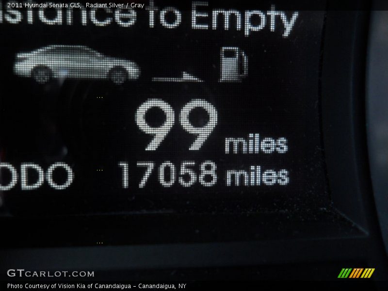 Radiant Silver / Gray 2011 Hyundai Sonata GLS