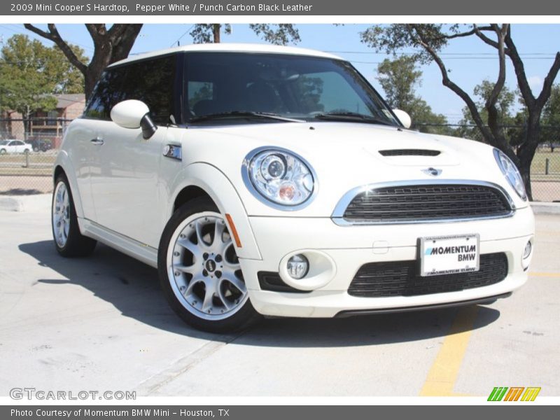 Pepper White / Punch Carbon Black Leather 2009 Mini Cooper S Hardtop