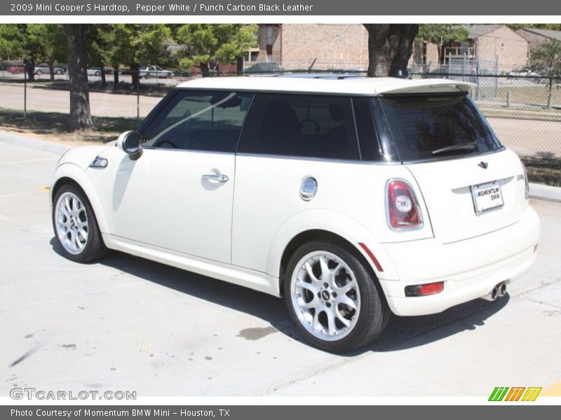 Pepper White / Punch Carbon Black Leather 2009 Mini Cooper S Hardtop
