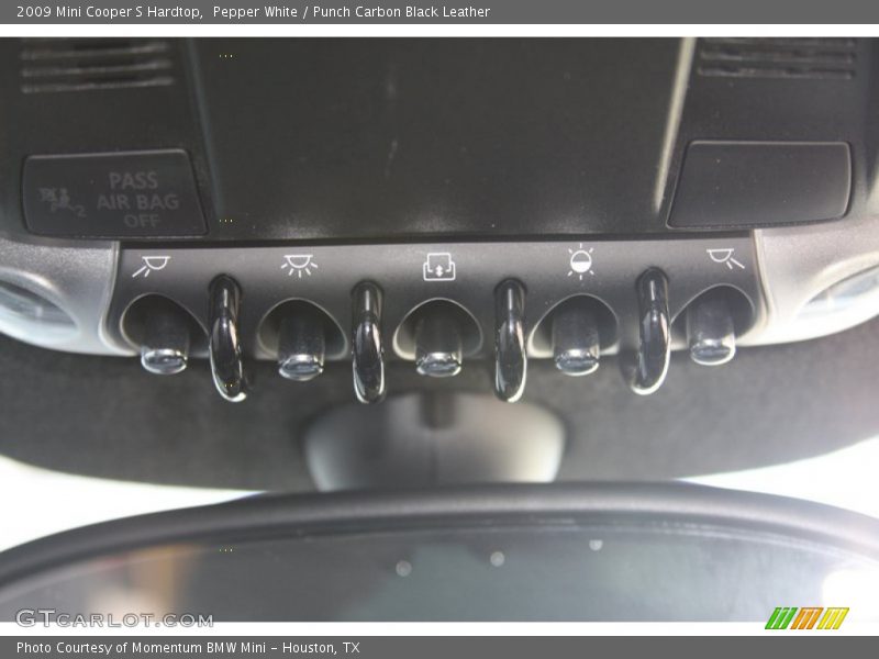 Pepper White / Punch Carbon Black Leather 2009 Mini Cooper S Hardtop