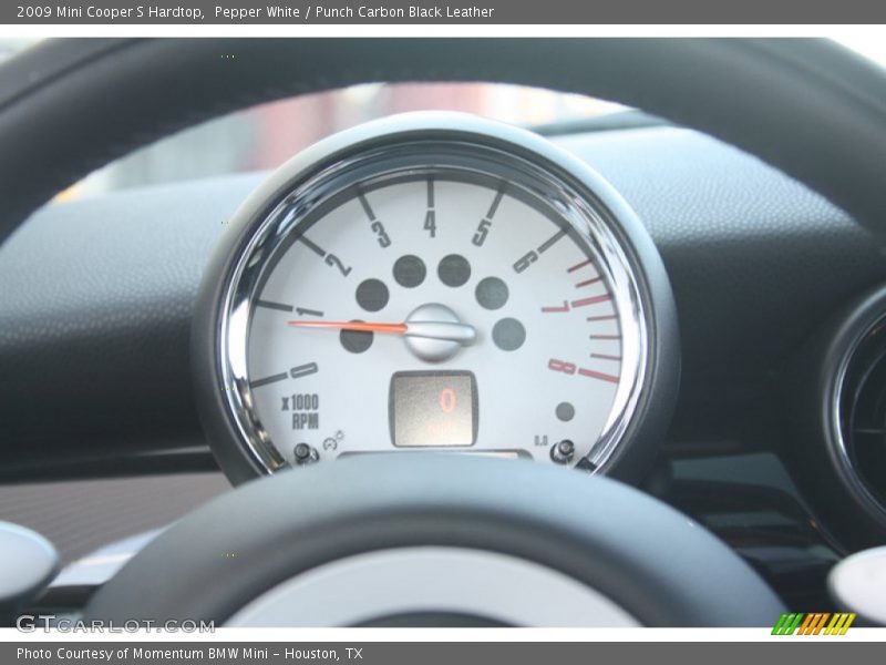 Pepper White / Punch Carbon Black Leather 2009 Mini Cooper S Hardtop