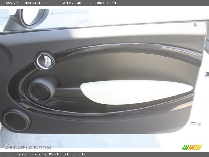 Pepper White / Punch Carbon Black Leather 2009 Mini Cooper S Hardtop