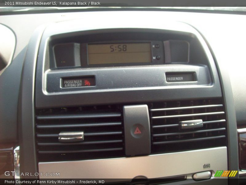 Kalapana Black / Black 2011 Mitsubishi Endeavor LS