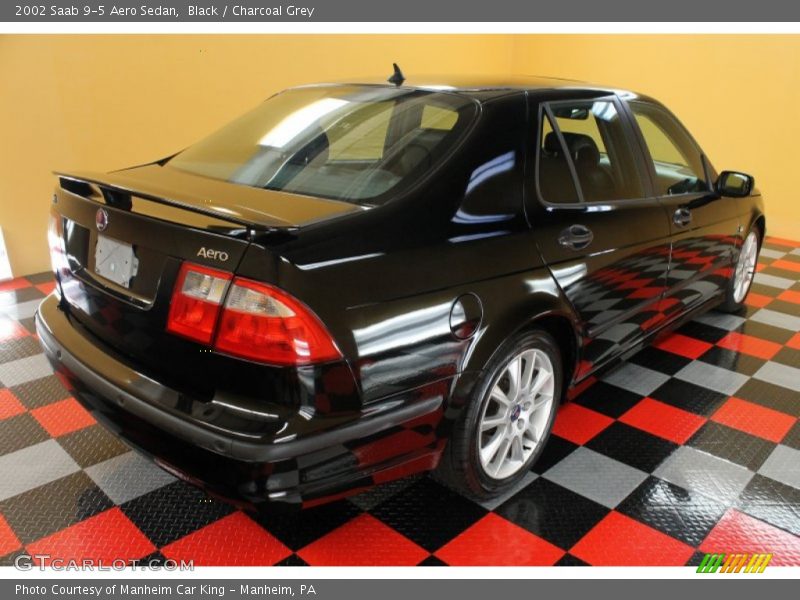 Black / Charcoal Grey 2002 Saab 9-5 Aero Sedan