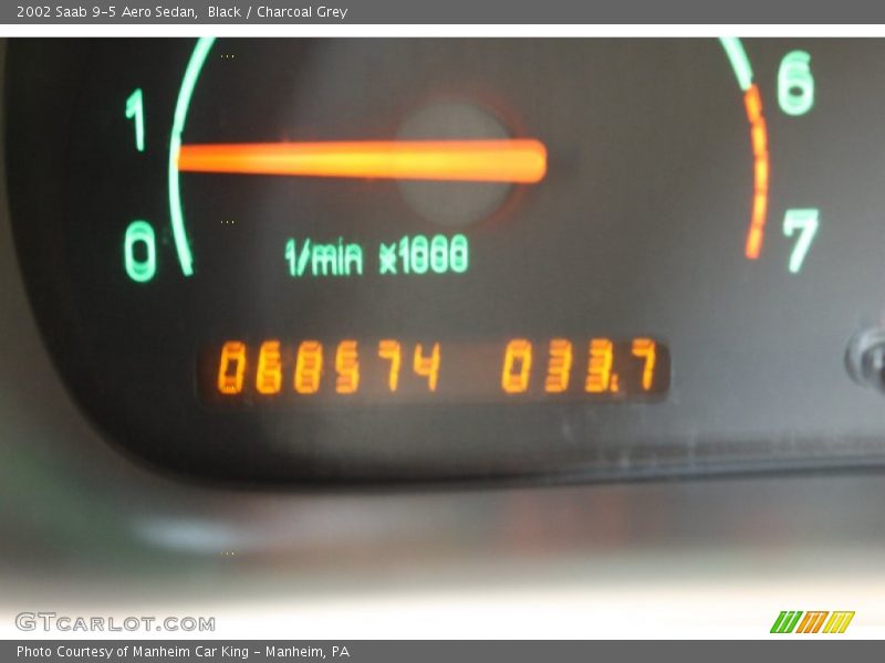Black / Charcoal Grey 2002 Saab 9-5 Aero Sedan