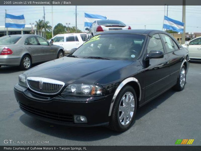 Black / Black 2005 Lincoln LS V8 Presidential