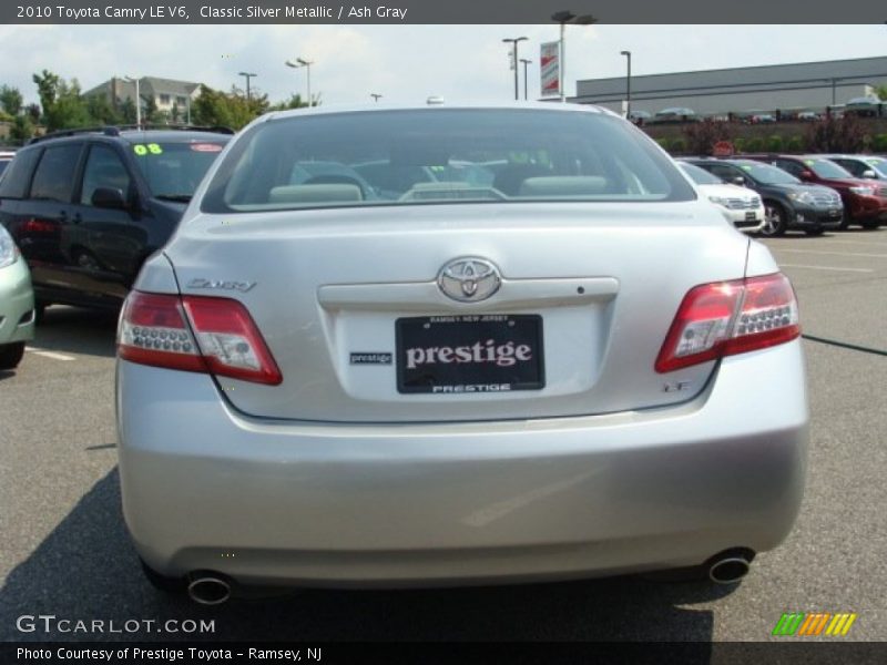 Classic Silver Metallic / Ash Gray 2010 Toyota Camry LE V6