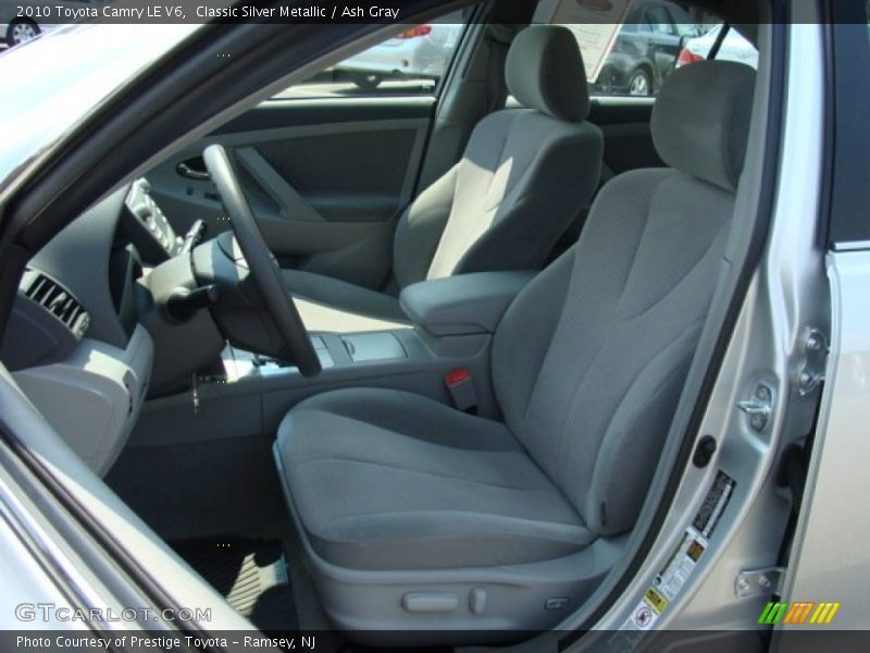 Classic Silver Metallic / Ash Gray 2010 Toyota Camry LE V6