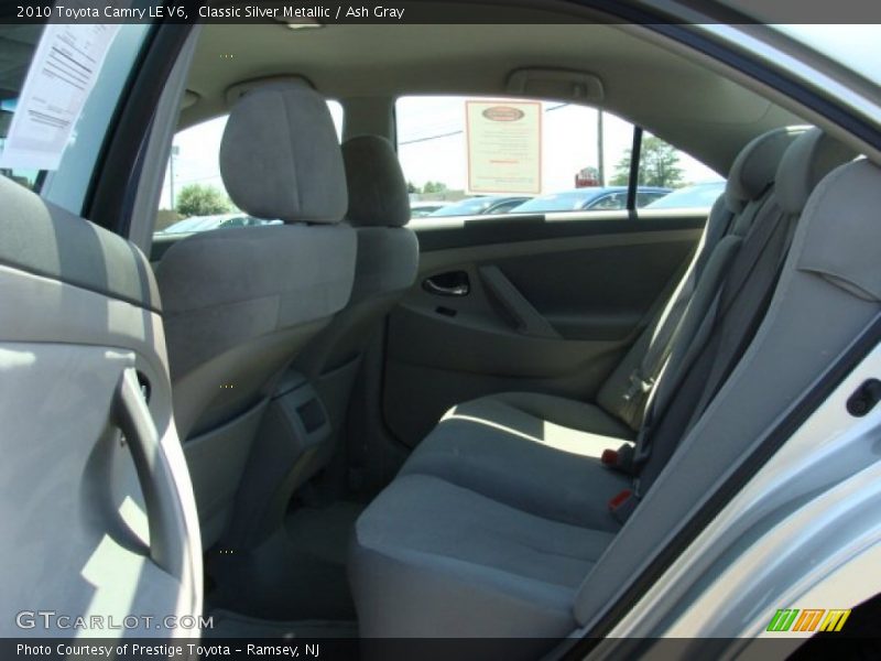 Classic Silver Metallic / Ash Gray 2010 Toyota Camry LE V6