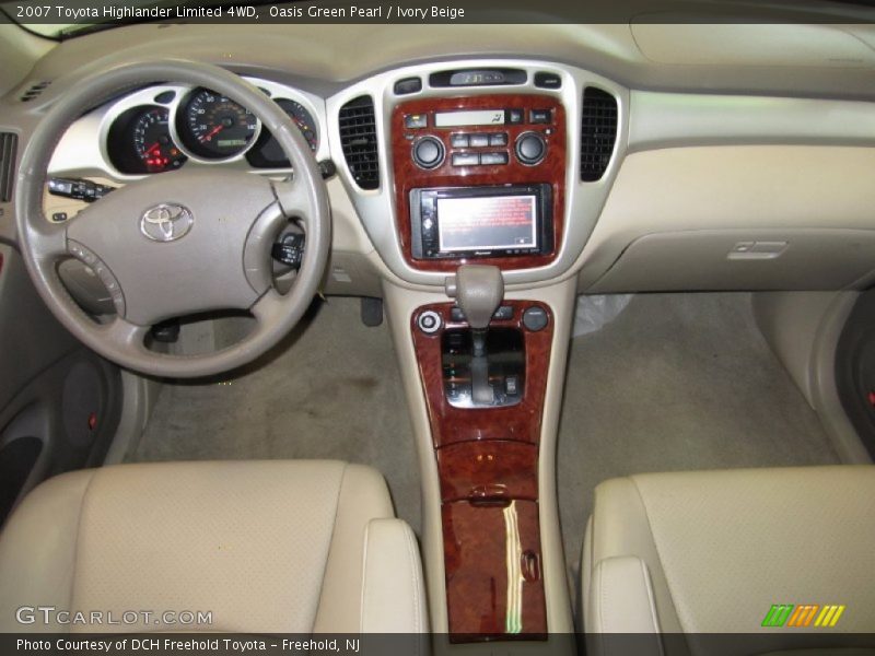 Oasis Green Pearl / Ivory Beige 2007 Toyota Highlander Limited 4WD