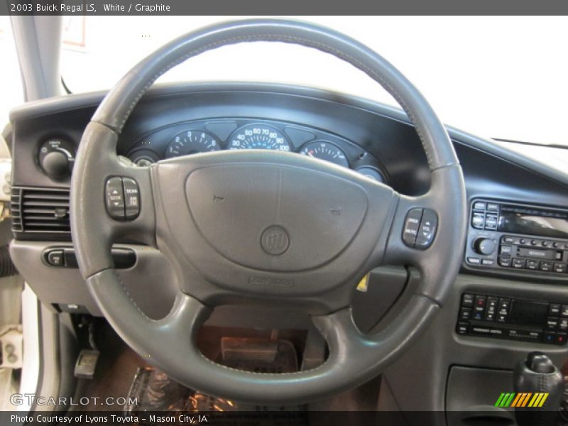 White / Graphite 2003 Buick Regal LS