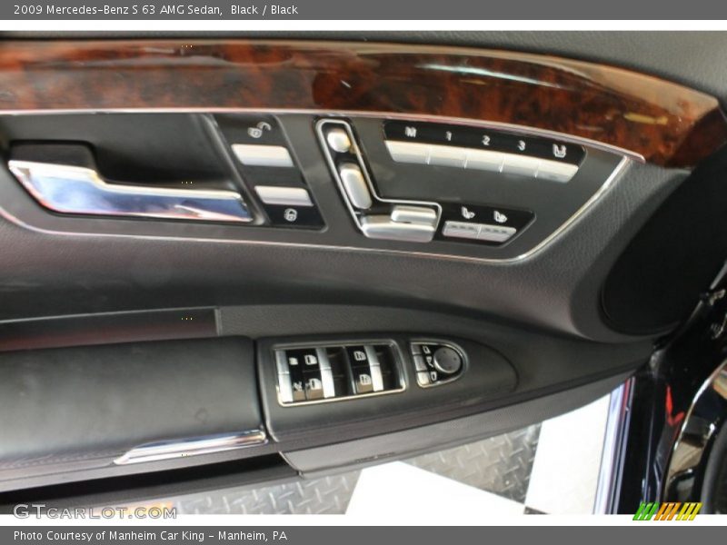 Black / Black 2009 Mercedes-Benz S 63 AMG Sedan