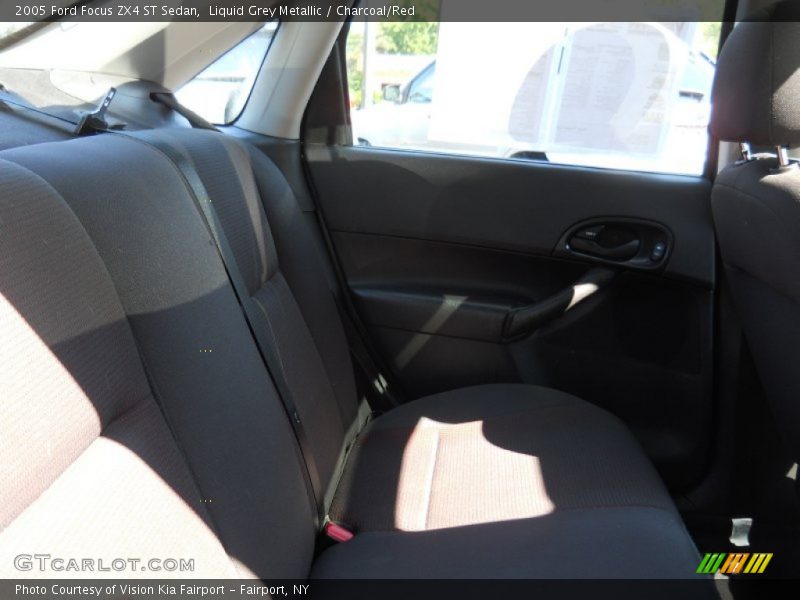 Liquid Grey Metallic / Charcoal/Red 2005 Ford Focus ZX4 ST Sedan