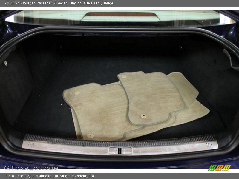 Indigo Blue Pearl / Beige 2001 Volkswagen Passat GLX Sedan