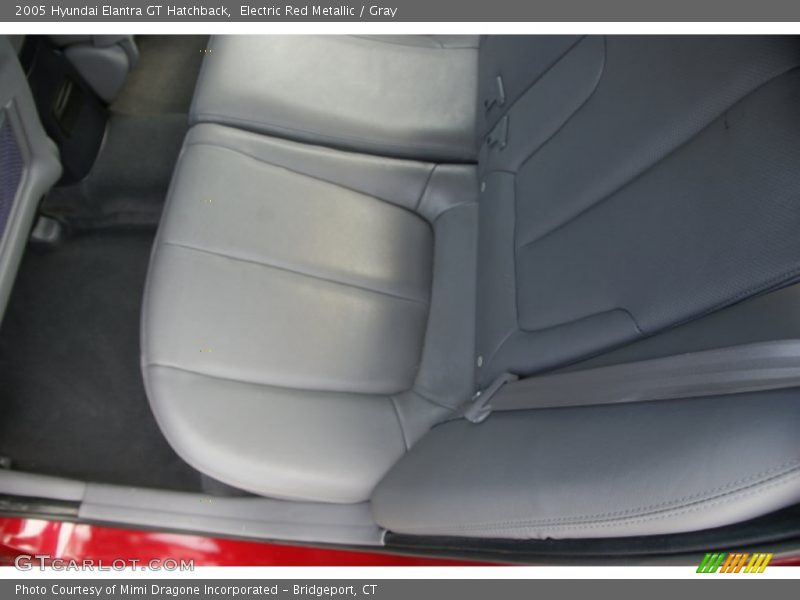 Electric Red Metallic / Gray 2005 Hyundai Elantra GT Hatchback