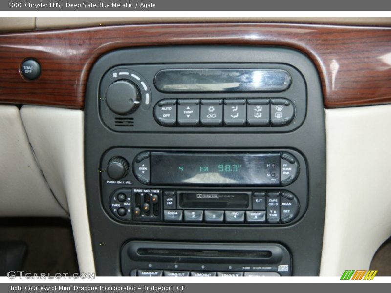 Audio System of 2000 LHS 