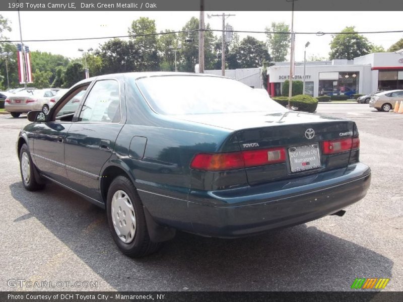 Dark Green Metallic / Oak 1998 Toyota Camry LE