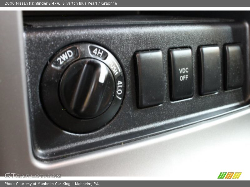 Silverton Blue Pearl / Graphite 2006 Nissan Pathfinder S 4x4