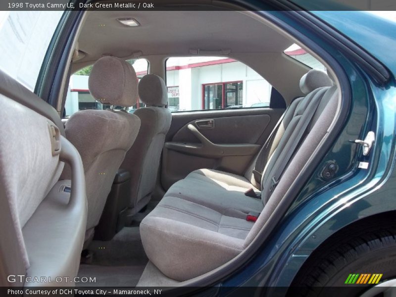 Dark Green Metallic / Oak 1998 Toyota Camry LE