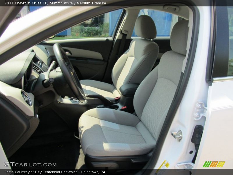 Summit White / Medium Titanium 2011 Chevrolet Cruze LT