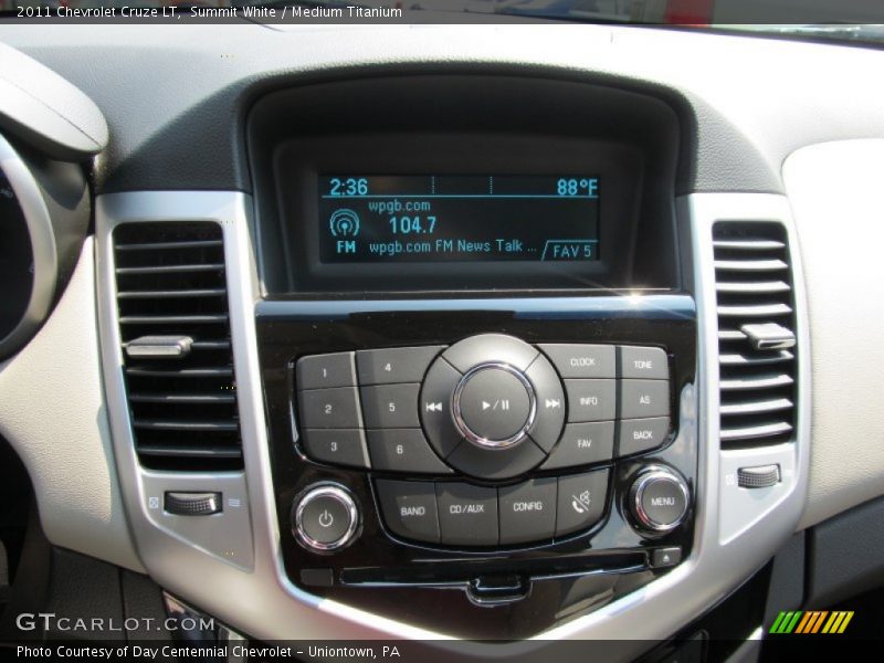 Summit White / Medium Titanium 2011 Chevrolet Cruze LT