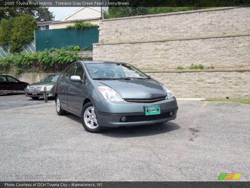 Tideland Gray Green Pearl / Ivory/Brown 2005 Toyota Prius Hybrid