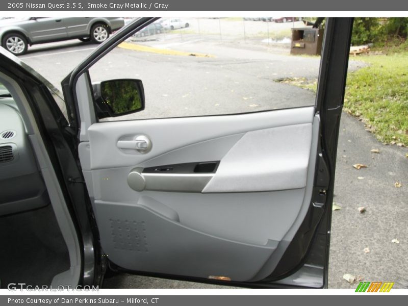 Smoke Gray Metallic / Gray 2005 Nissan Quest 3.5 S